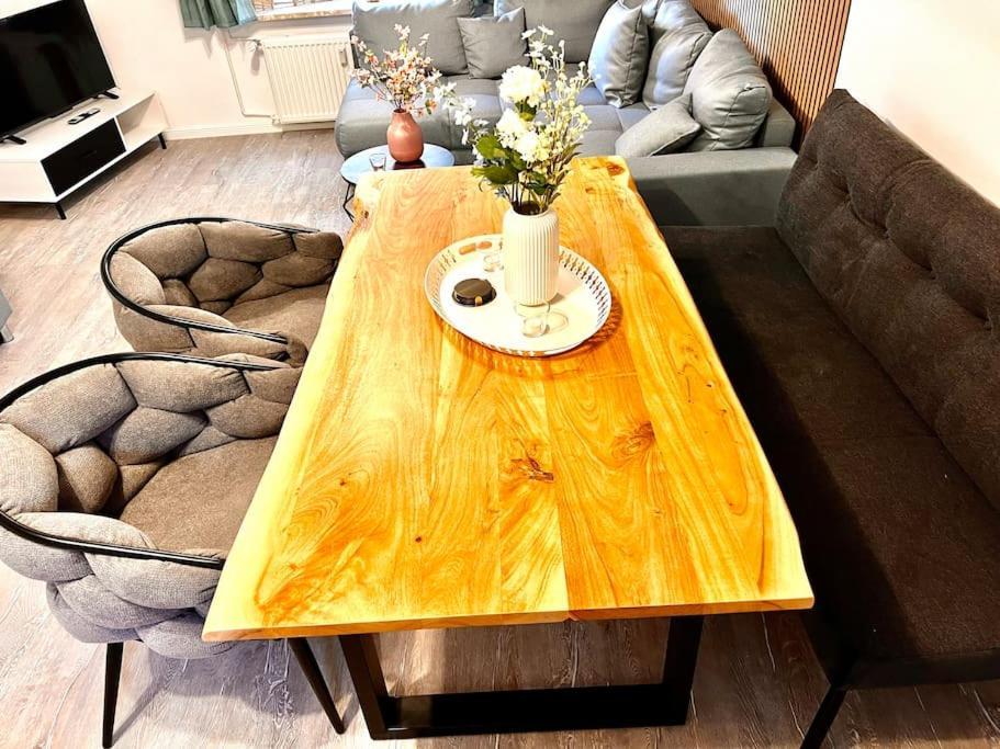 Neue Ferienwohnung Kuestennaehe Mit Terrasse 3Km Zum Strand Osdorf Ngoại thất bức ảnh